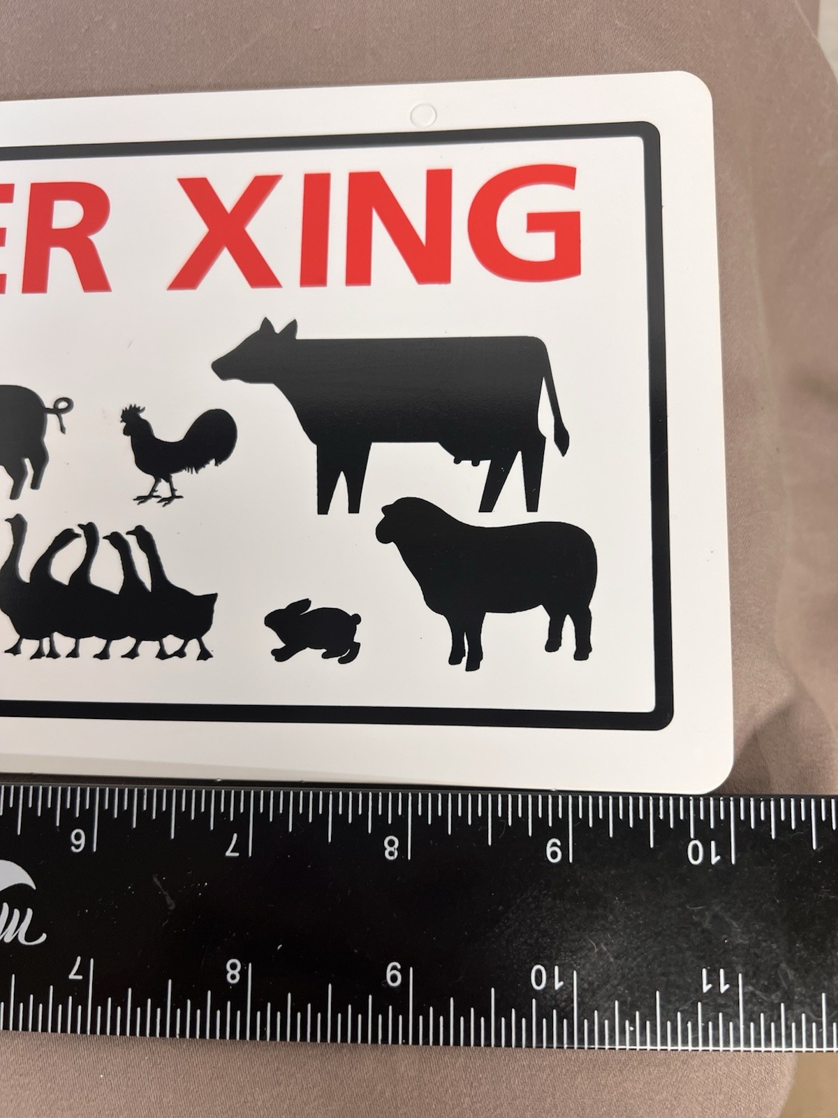 Hillman 848607 Red & Black White Plastic Critter Xing Sign – 5&Prime; X 10&Prime; Farm Anim