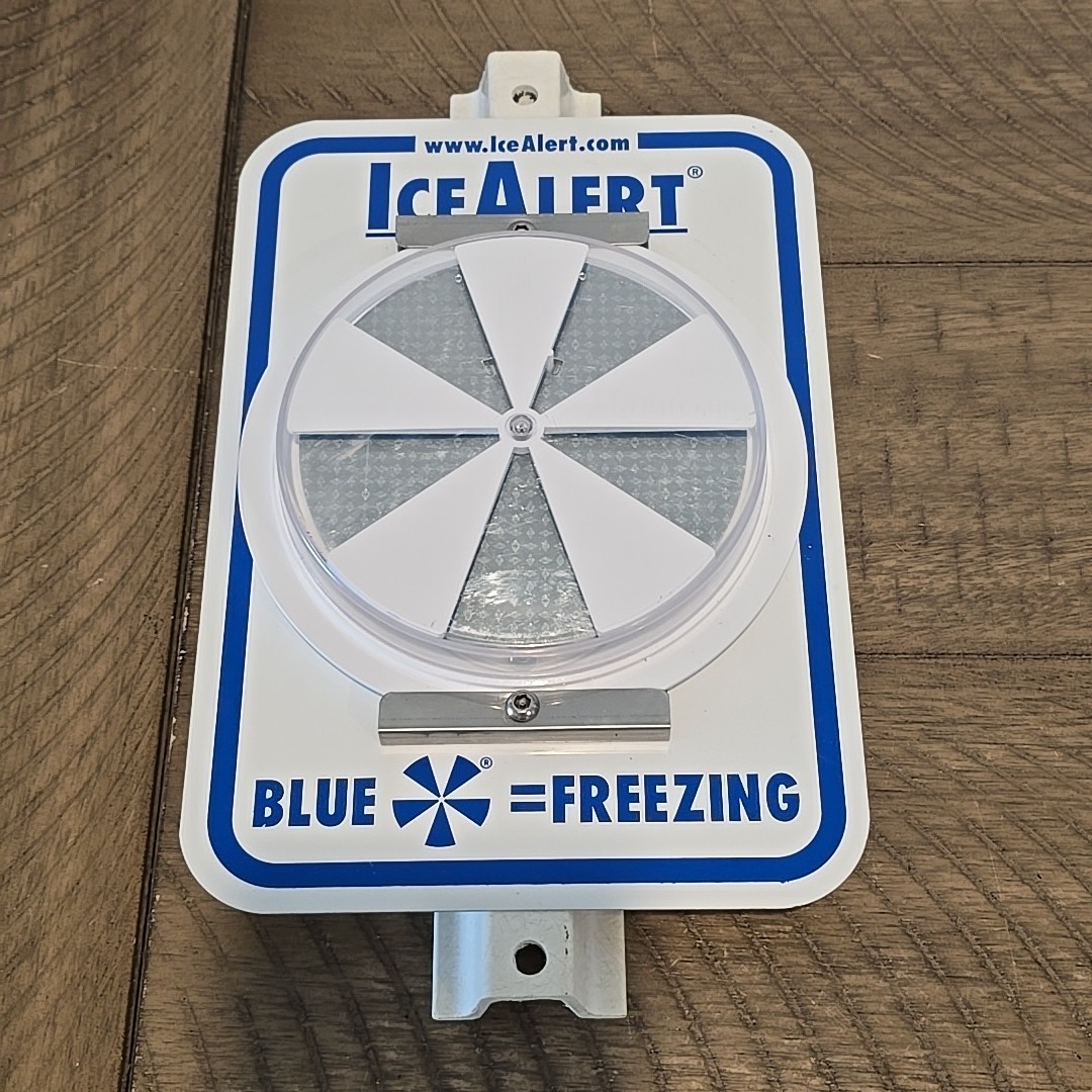 SmartSign Ice Alert Sign – 12 x 7 inch, Universal Mount Temperature Sensi