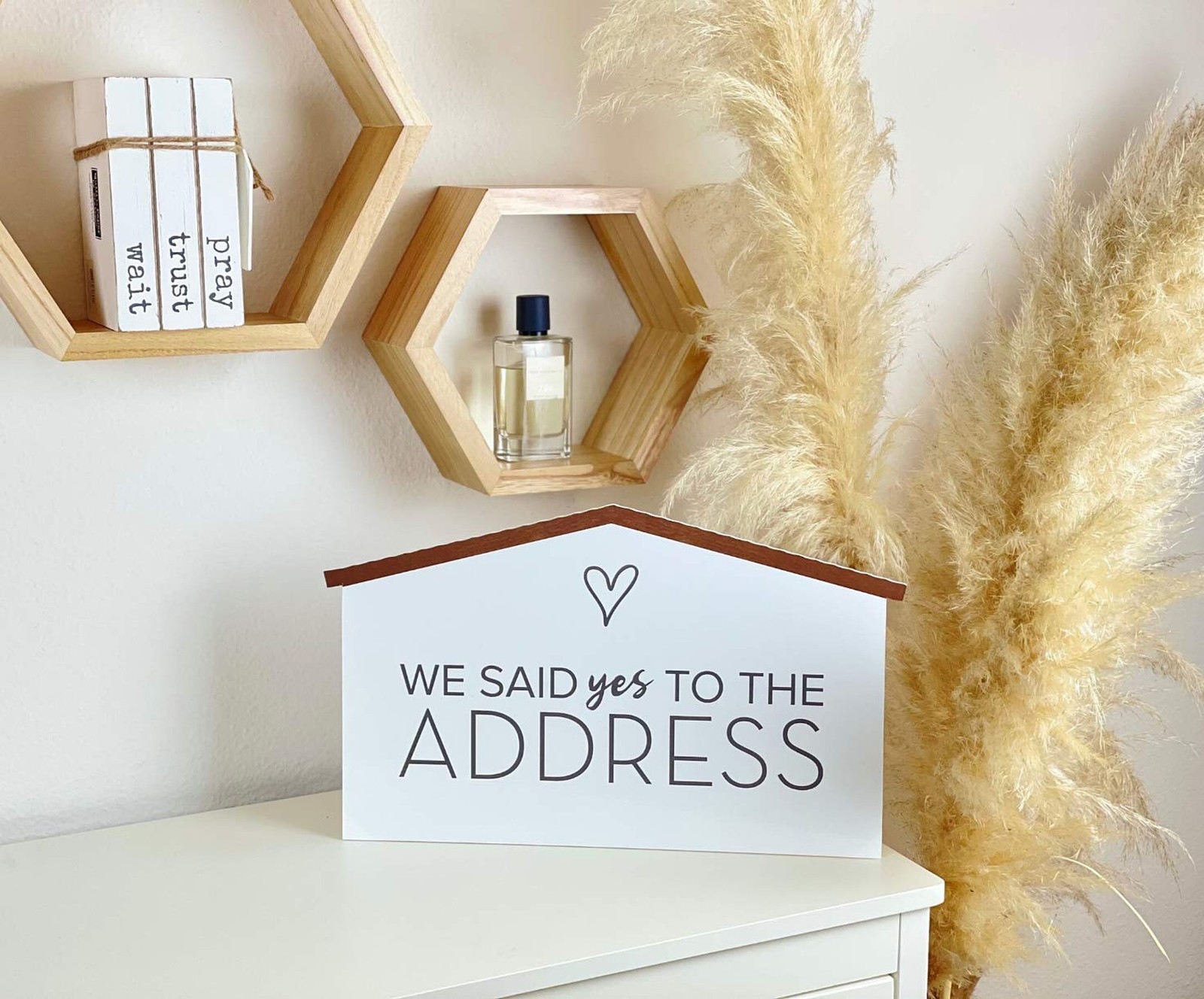 House Shaped Real Estate Prop Sign Small (17 inch) Small (17 inch)