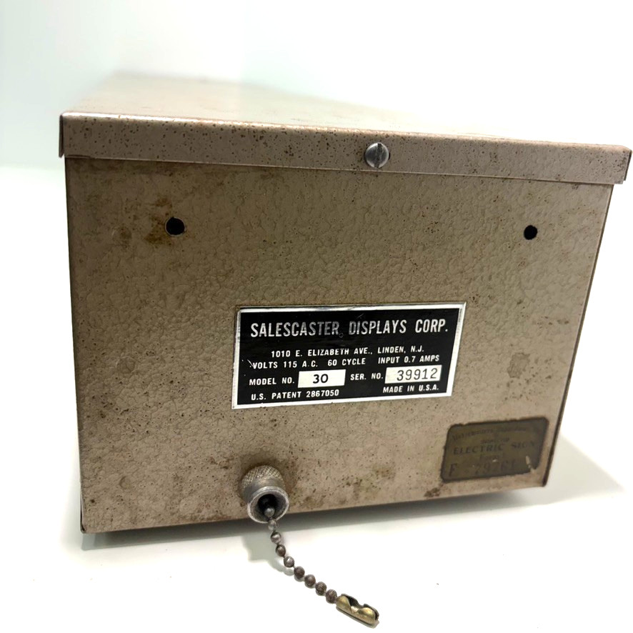 Salescaster Displays Corp Model 30 Scrolling Paper Message Changing Sign