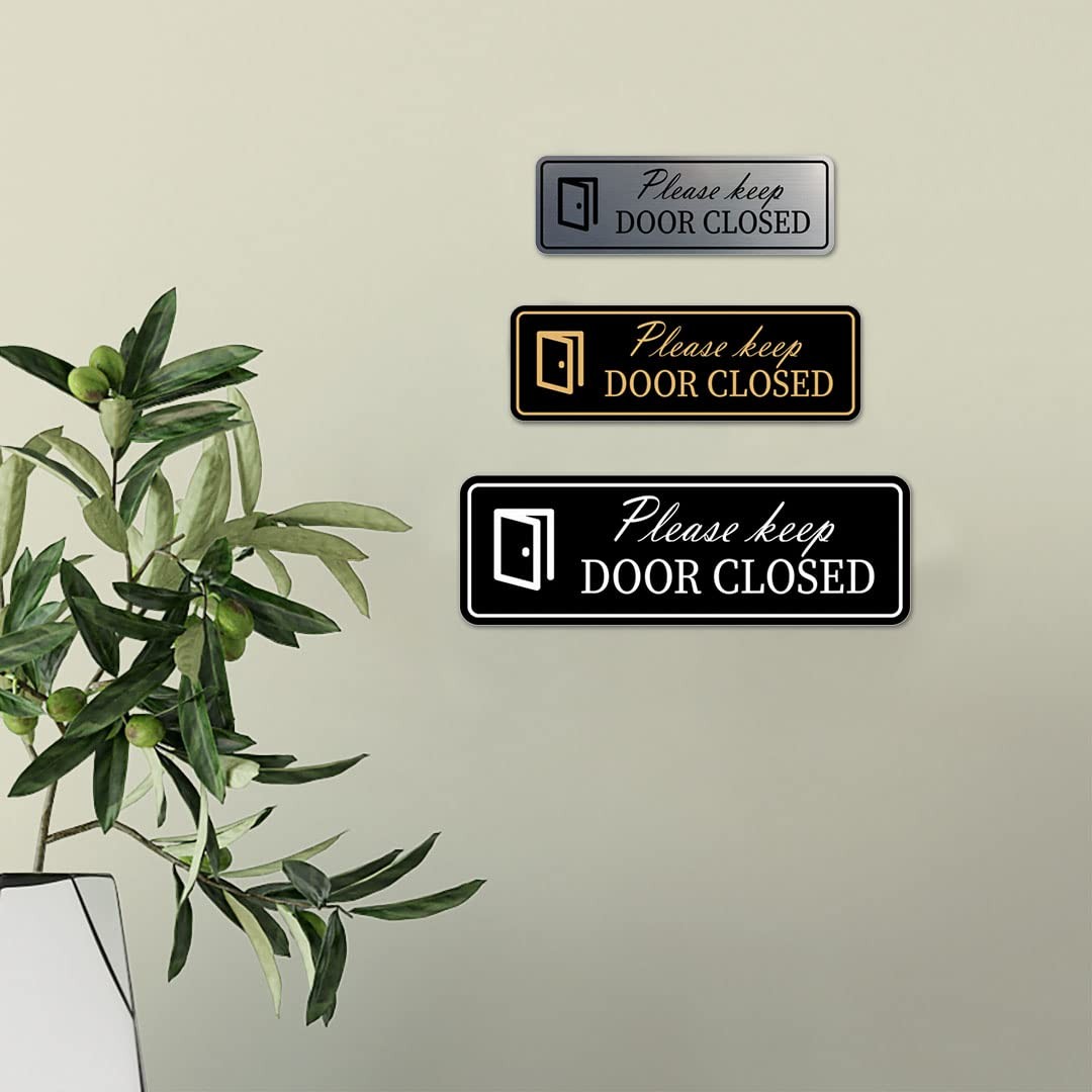 Standard Please Keep Door Closed Sign Brushed Silver Medium Wall Plaque