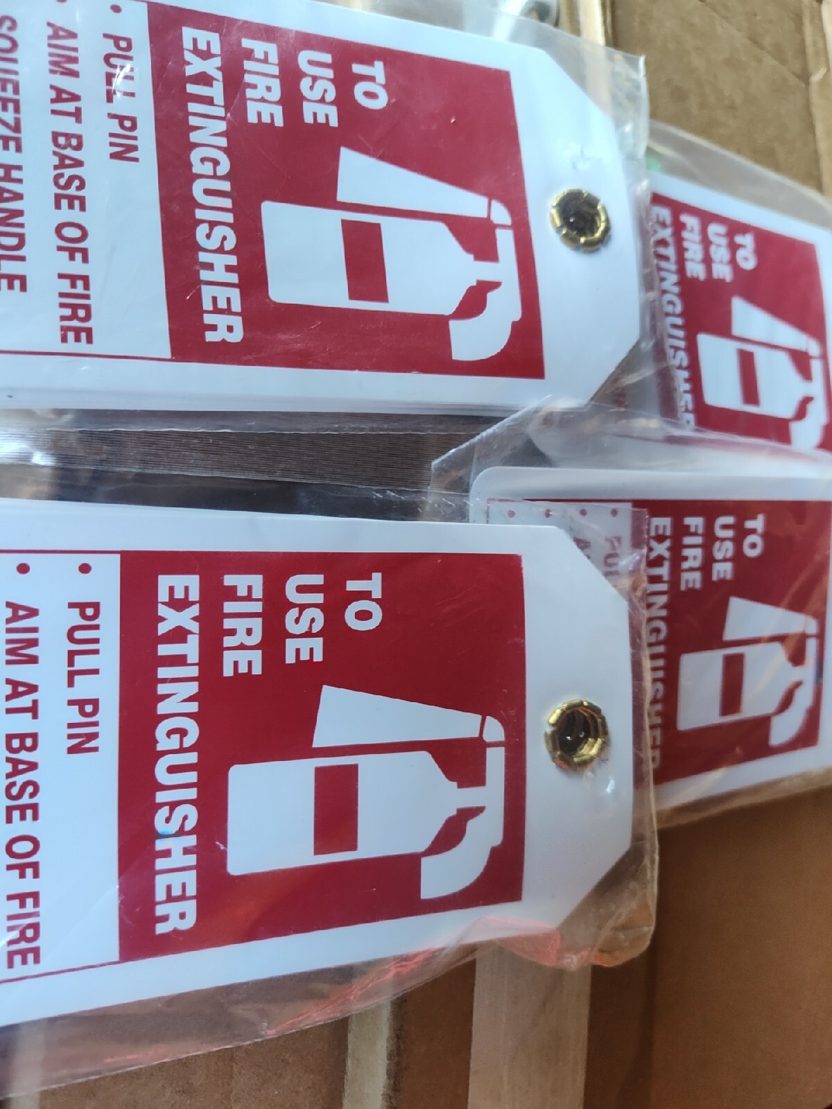 Accuform Trs218ptp Fire Extinguisher Tag,5-3/4X3-1/4 In,Plastic,20/Pk
