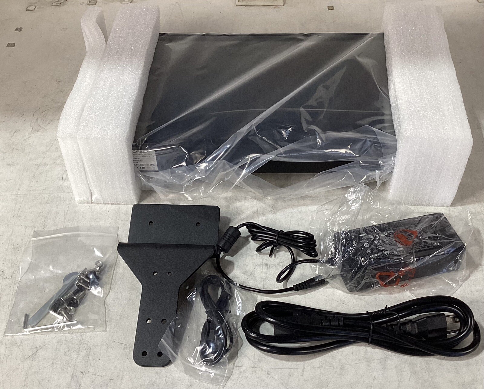 LENOVO INSTORE 40EMTD1025 15.6 INCH LCD TOUCH PANEL MONITOR INV156MDX-GL-A1.0-B