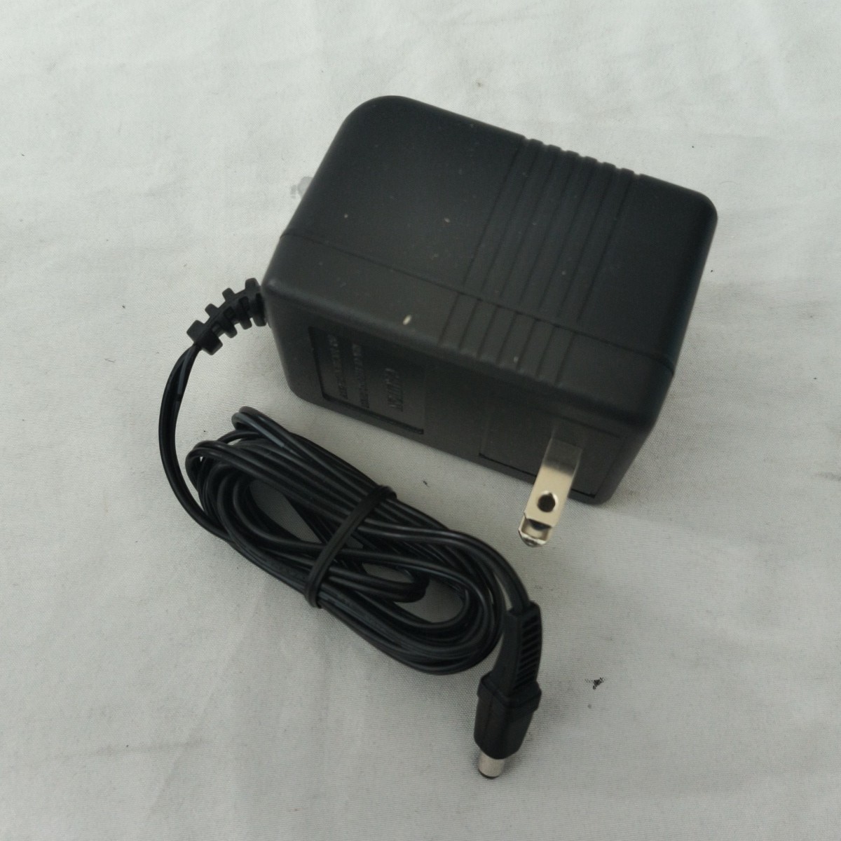Mobile LED MD-550 Digital Display Red Scrolling Message Business & Vehicles 12v