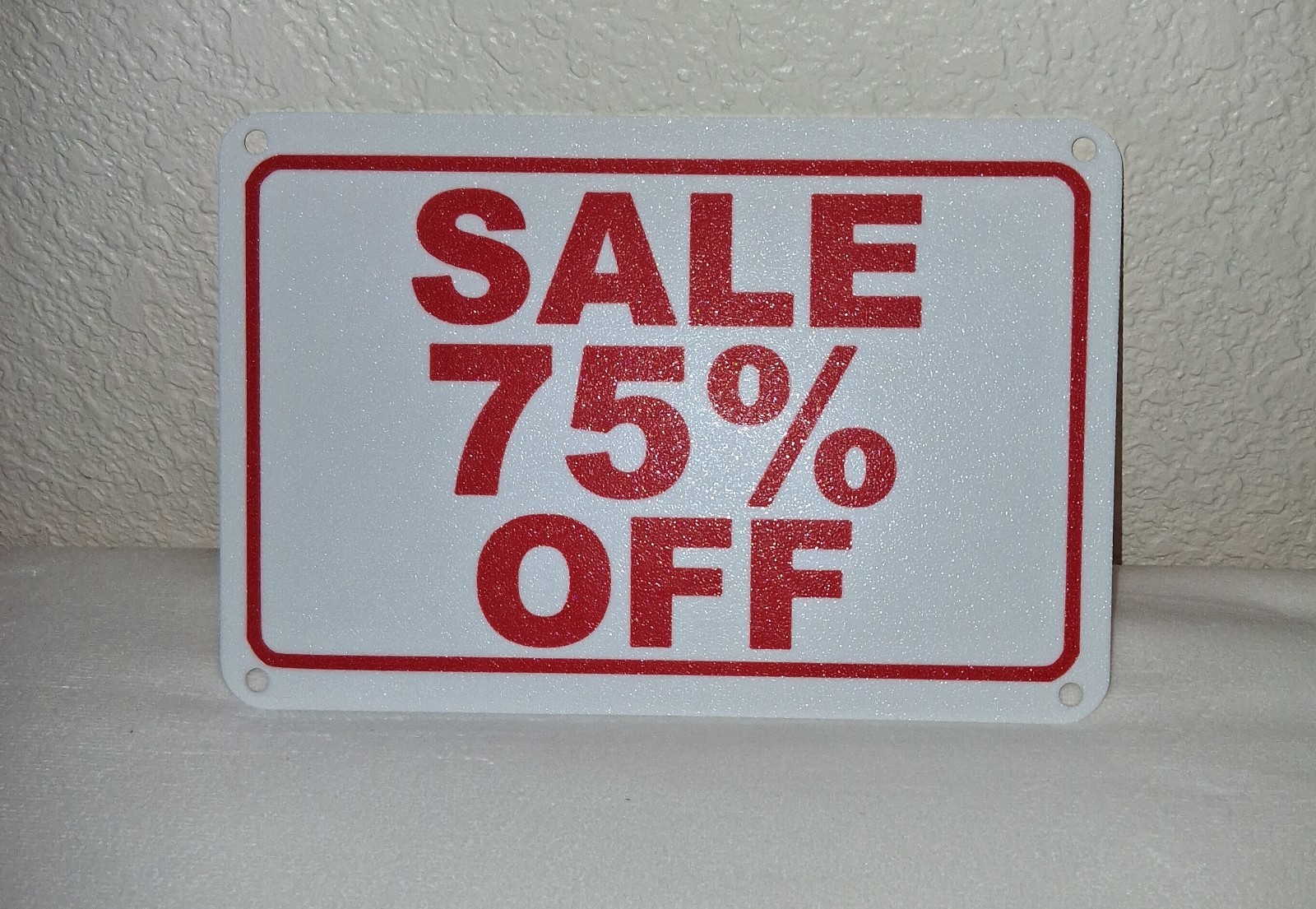 6&Prime; x 9&Prime; SALE 75% OFF Sign Plastic w/mounting holes for screws or « zip ties ».