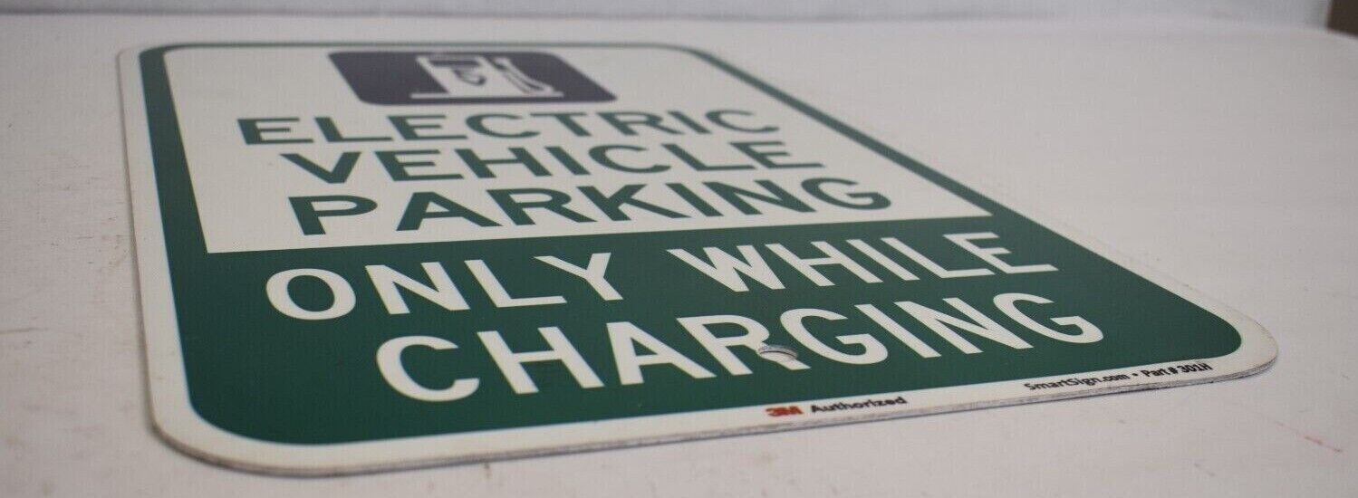SmartSign 301H Electric Vehicle Parking Only While Charging Sign 12&Prime; x 18&Prime; 3 Pk