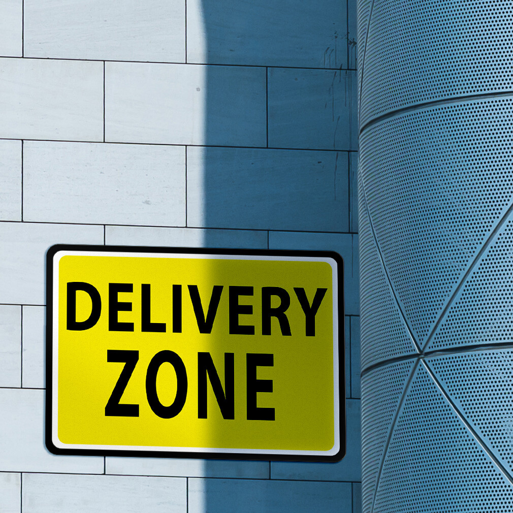 Aluminum Horizontal Metal Sign Delivery Zone Weatherproof Street Signage