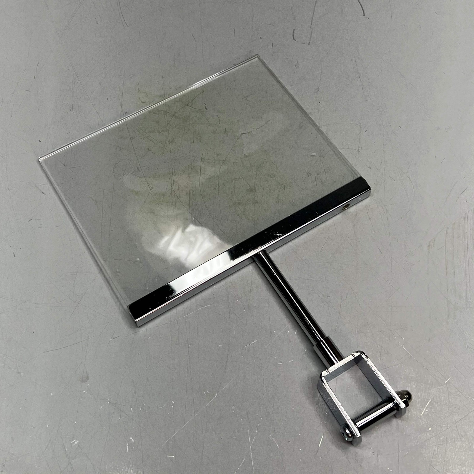 (10 PACK) Acrylic Merchandise Sign Holder W/ Rack Clamp 7&Prime; x 5.5&Prime; Chrome/Clear