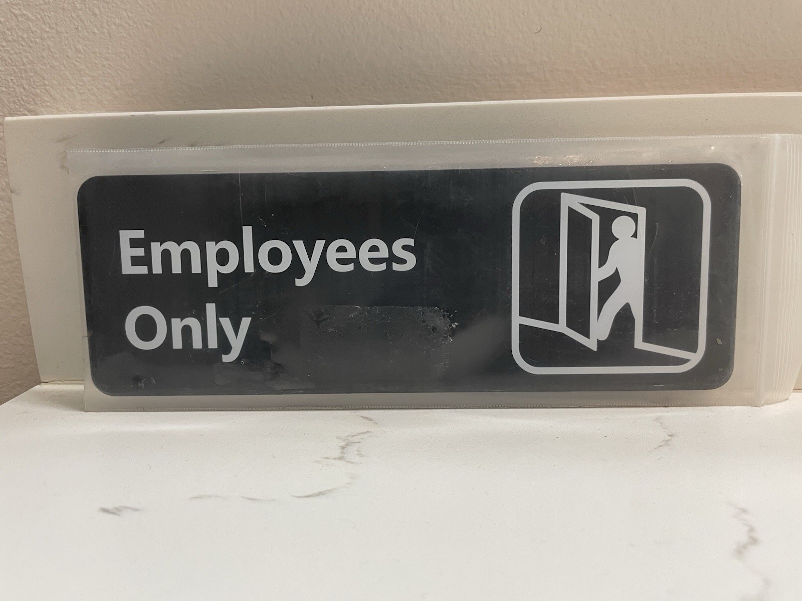 « Employee Only » Information Sign with Symbol 9X3 Inch Plastic Self Adhesive New