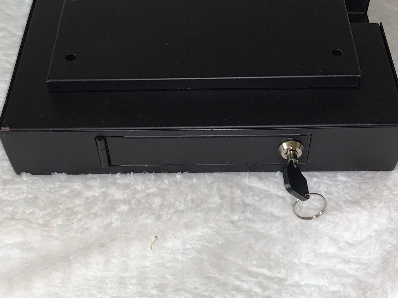 15.6 Touch Interactive LCD Advertising Player Model #: DS-156HDT w/ Pwr & Remote