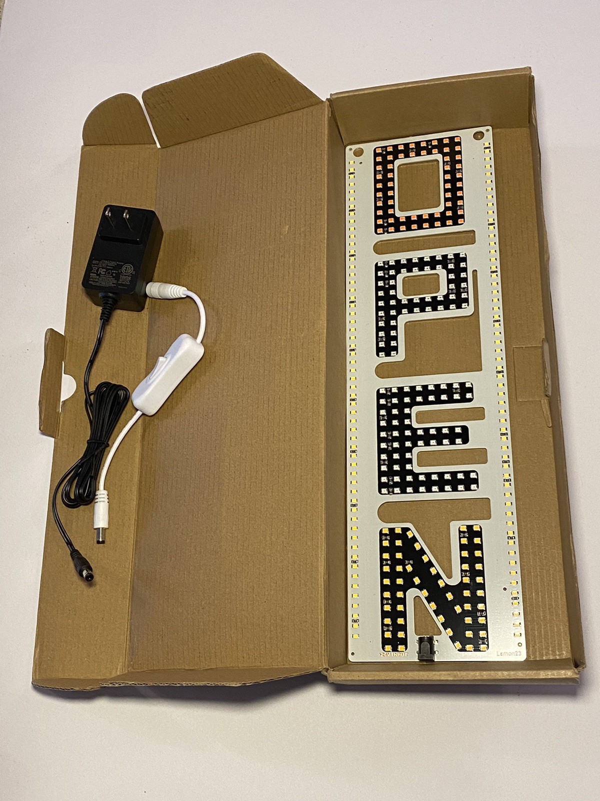 LemonNova Open Sign 15” x 4.25”