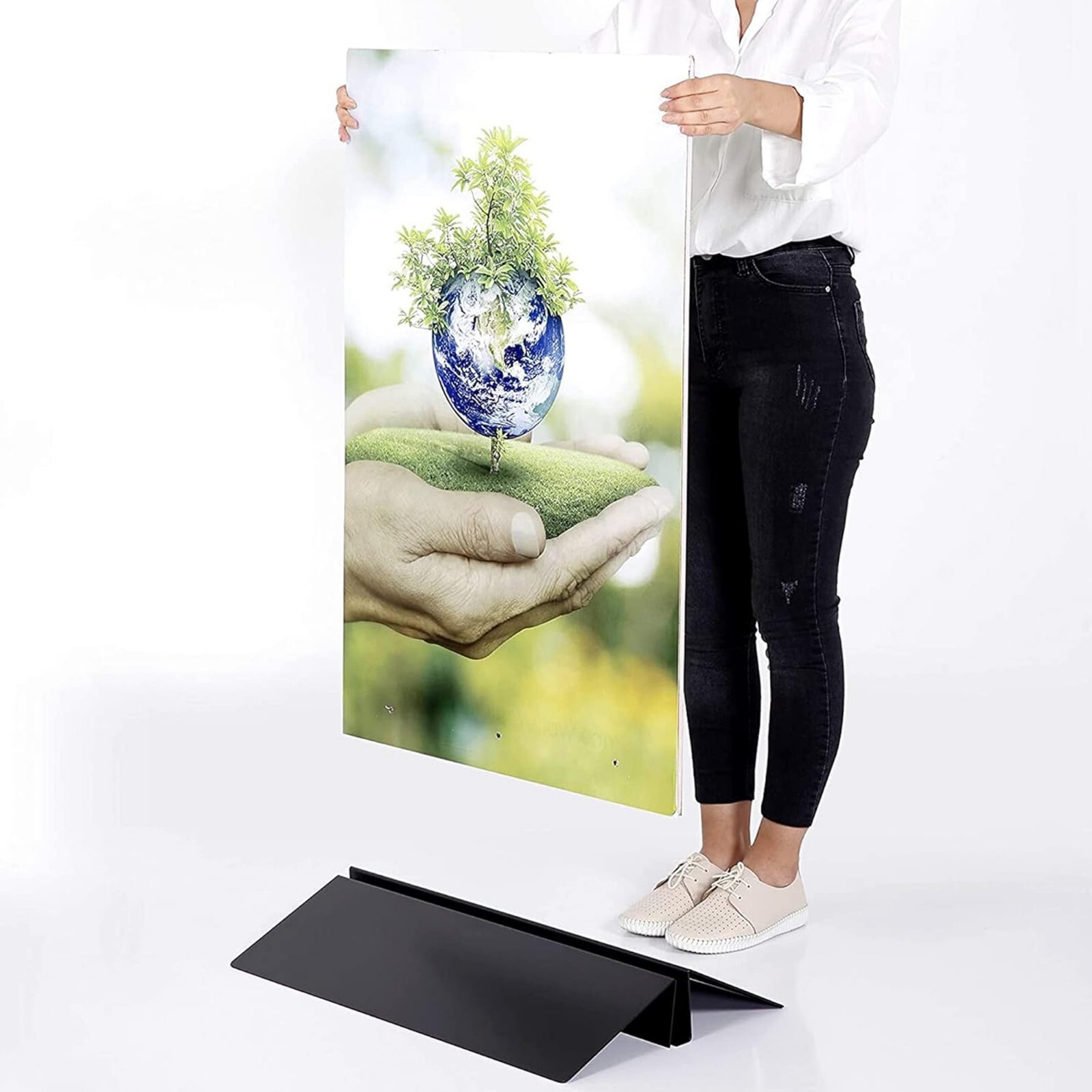 Double Sided 31.50&Prime; Black Steel Poster Stand Indoor Schools Restaurants Shops
