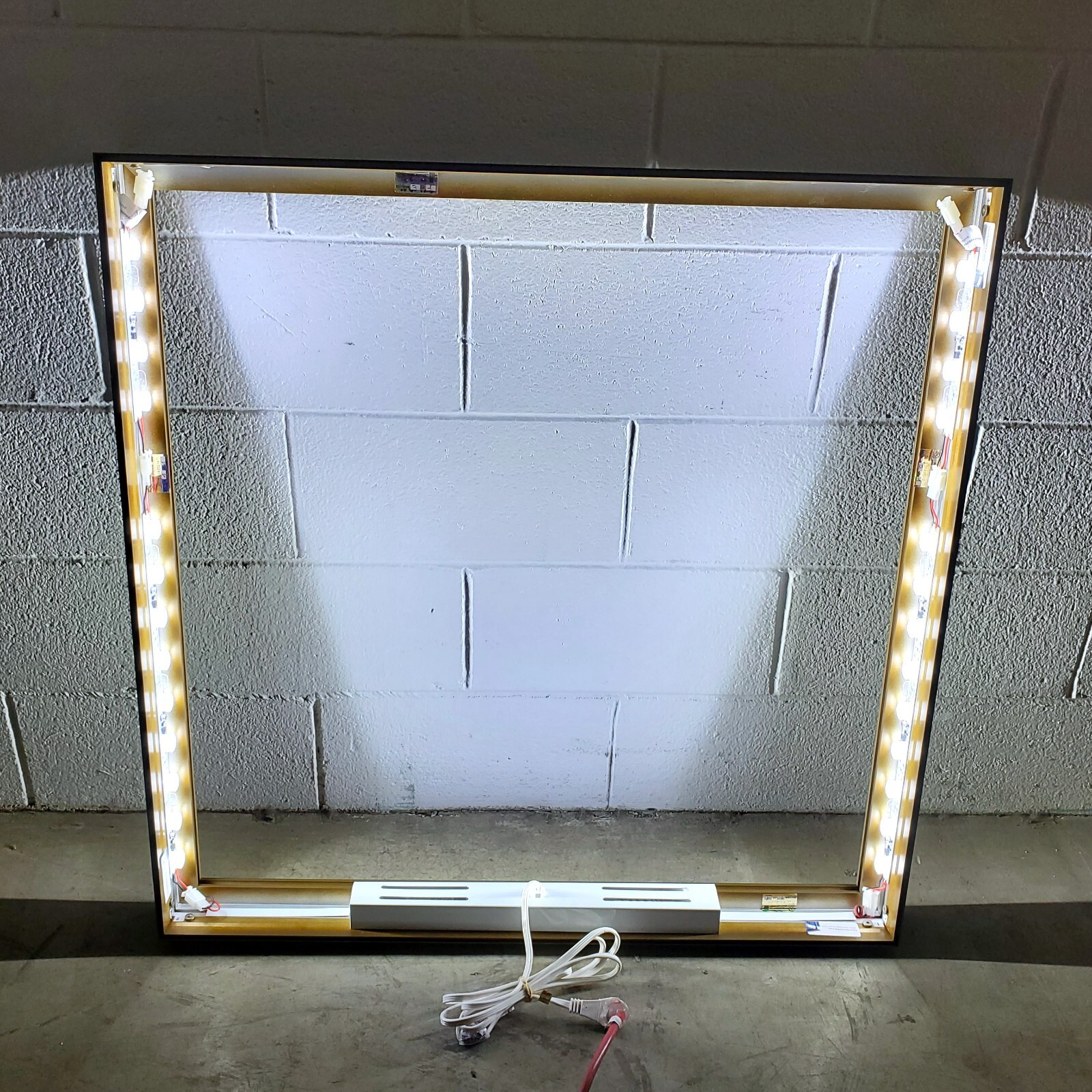 Square 36×36&Prime; Metal LED Lightbox Frame for Fabric Cover | Advertising Marketing