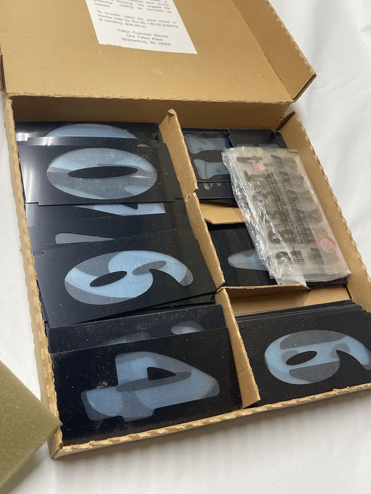 Vintage 1997 Fallon SpellNeon 4&Prime; Changeable Letter Kit – Many Pcs -New Old Stock