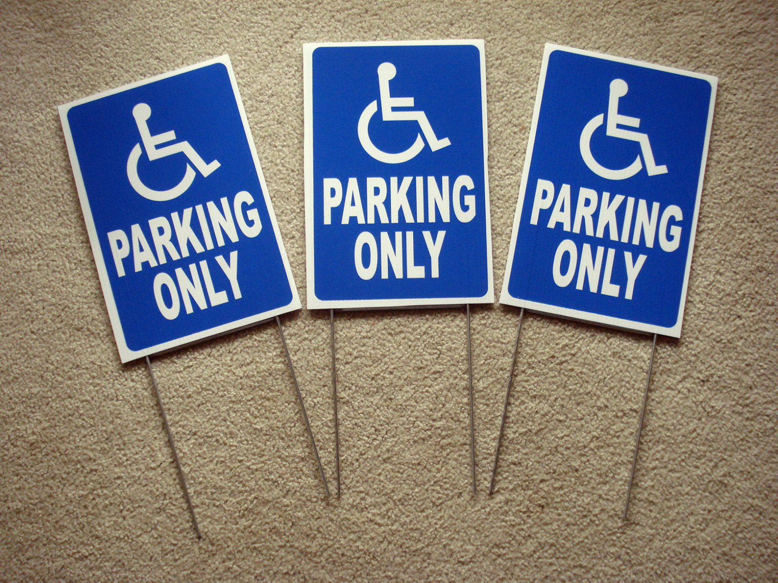 (3) HANDICAP PARKING ONLY w/Symbol 8&Prime; x12&Prime; Plastic Coroplast Signs with Stakes