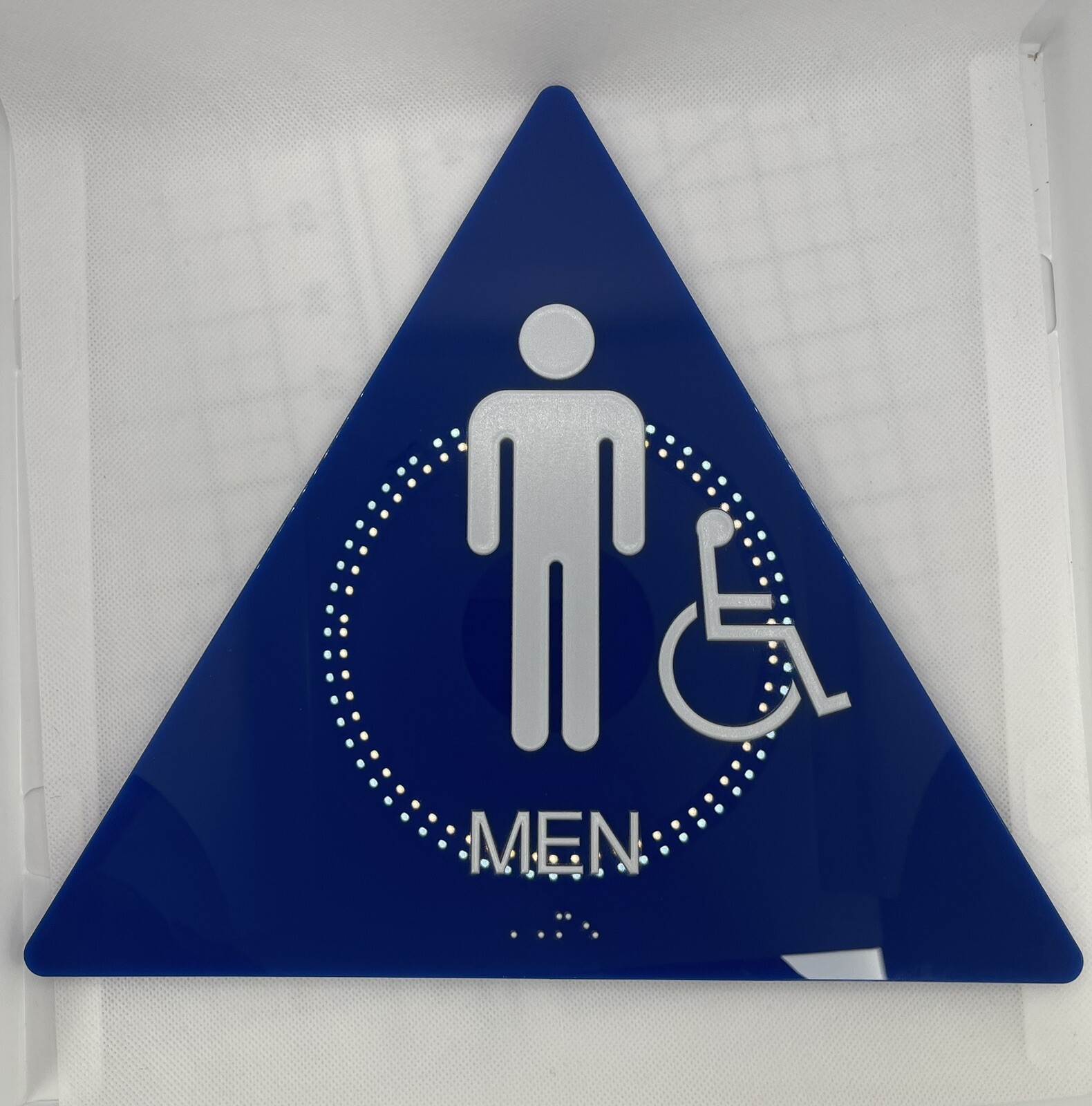 ADA / Braille Compliant Acrylic Restroom Signs, 6&Prime;X9&Prime; », 12&Prime; Round , 11&Prime; Triangle