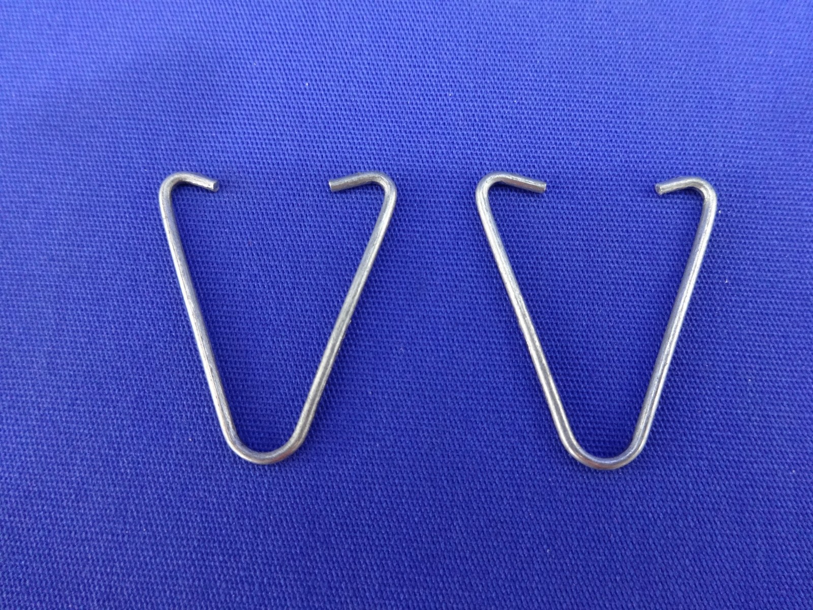 25 Qty Drop Grid Ceiling Wire V Clips Hanger Suspended Tile Grid Track Hooks