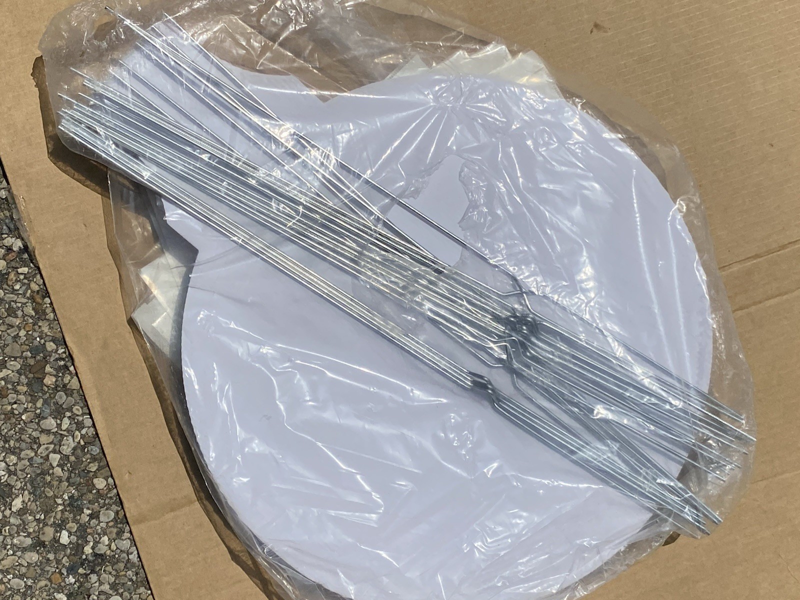 10 pack – Golf Ball Sponsor Sign Includes Stakes and Clear Plastic Sleeve