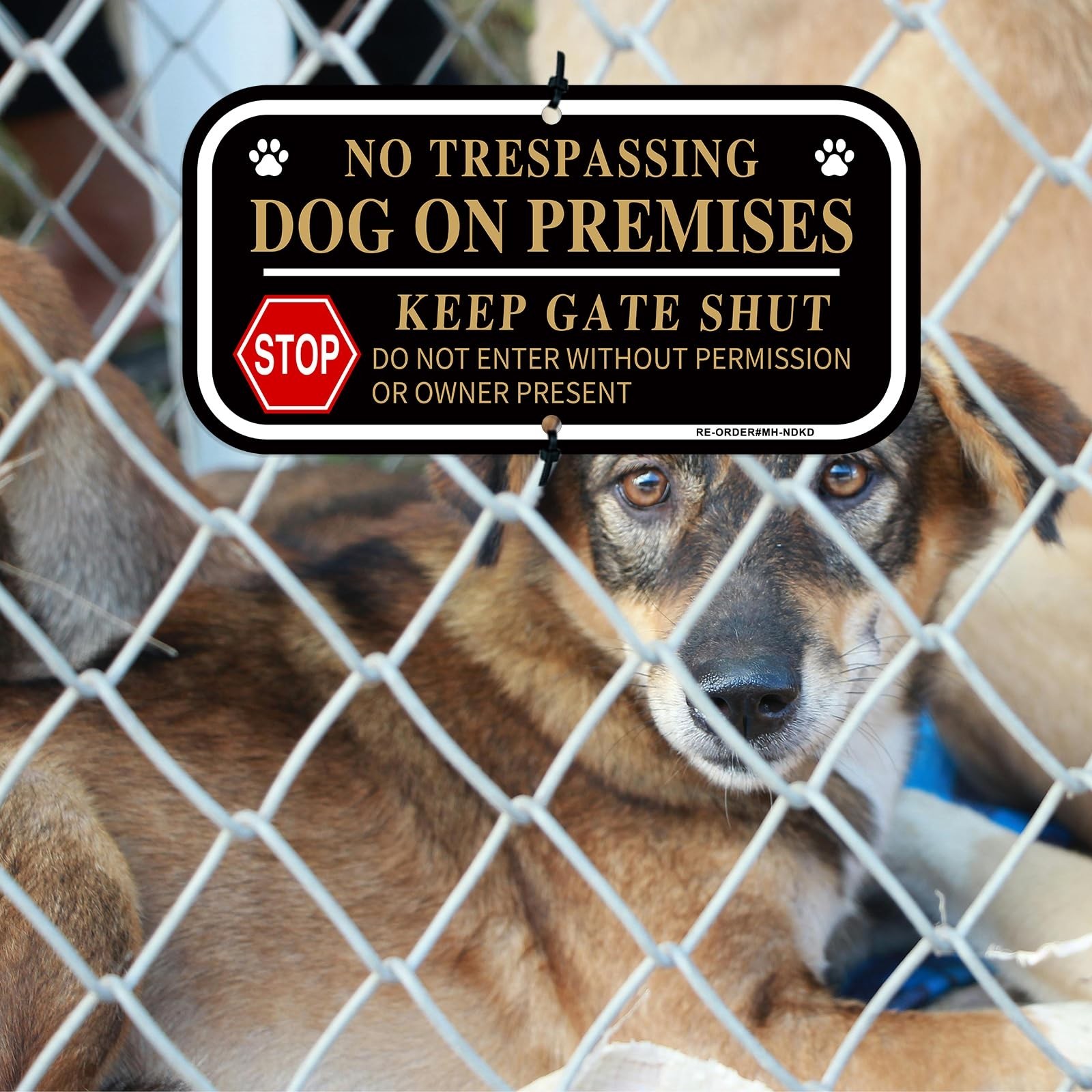 No Trespassing Dog On Premises Signs, 2 Pack Dog On Premises Keep Gate Shut S…