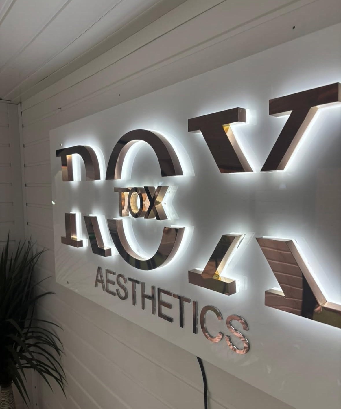 Custom 3D LED Backlit Logo Sign | Commercial Business Signage | Fast Build