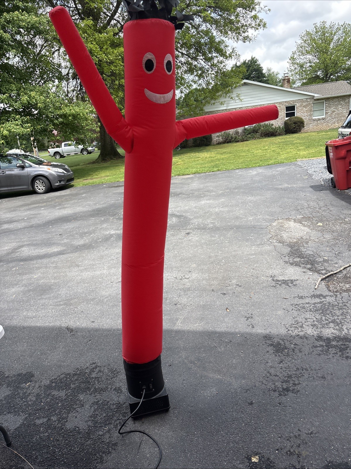 LOOKOURWAY Air Dancer 10 inch Blower with 6 Ft Red Tube Man