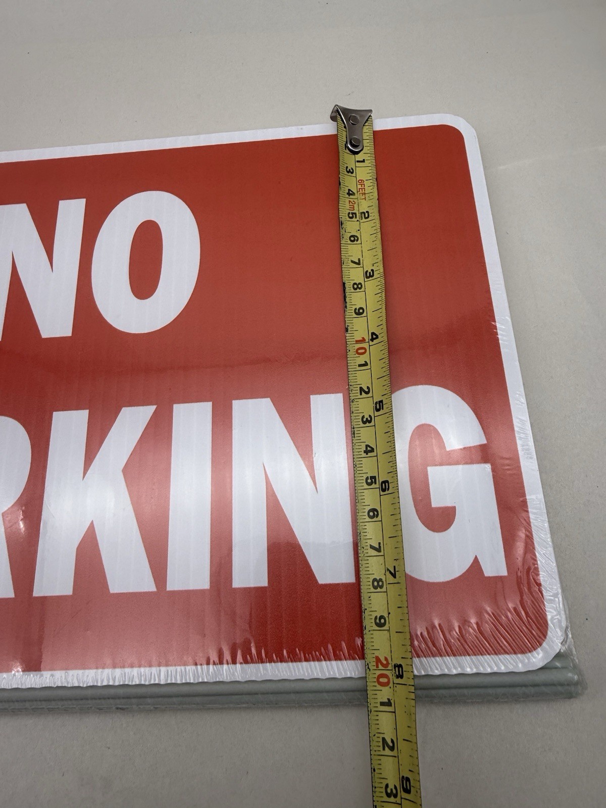 12&Prime;x8&Prime; No Parking Yard Sign with Stake *Lightweight Weather Resistant 4pcs *READ