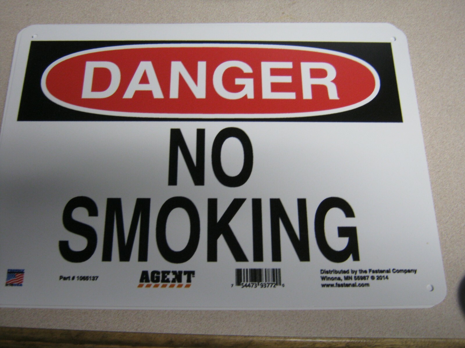 10&Prime;x14&Prime; Black/Red on White Plastic DANGER No Smoking Agent® Safety Sign