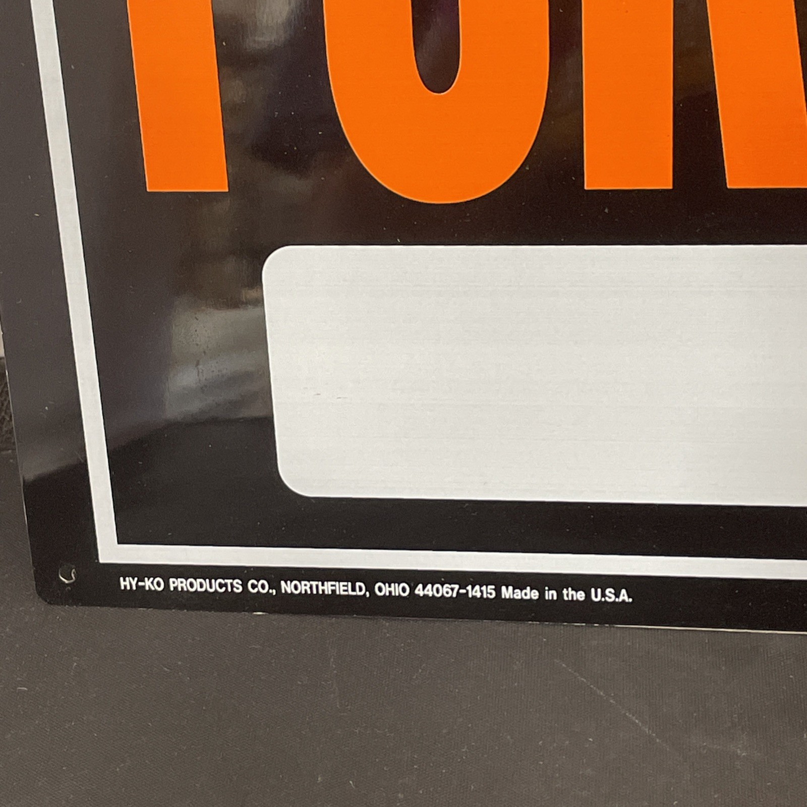 Metal Flexible Sign « For Sale » Orange Letters Black Background 9 x 14