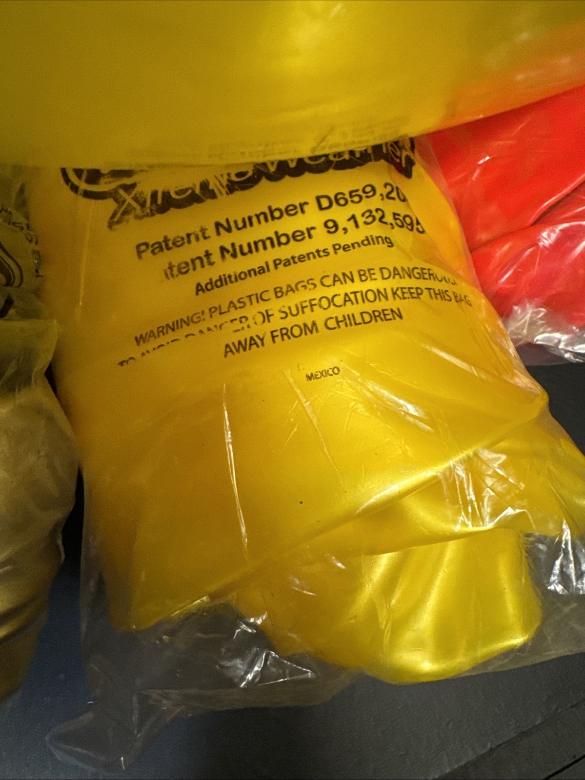 Qty 6-15&Prime; YELLOW Premium Xtreme BALLOON BOBBER Helium Free Reusable New