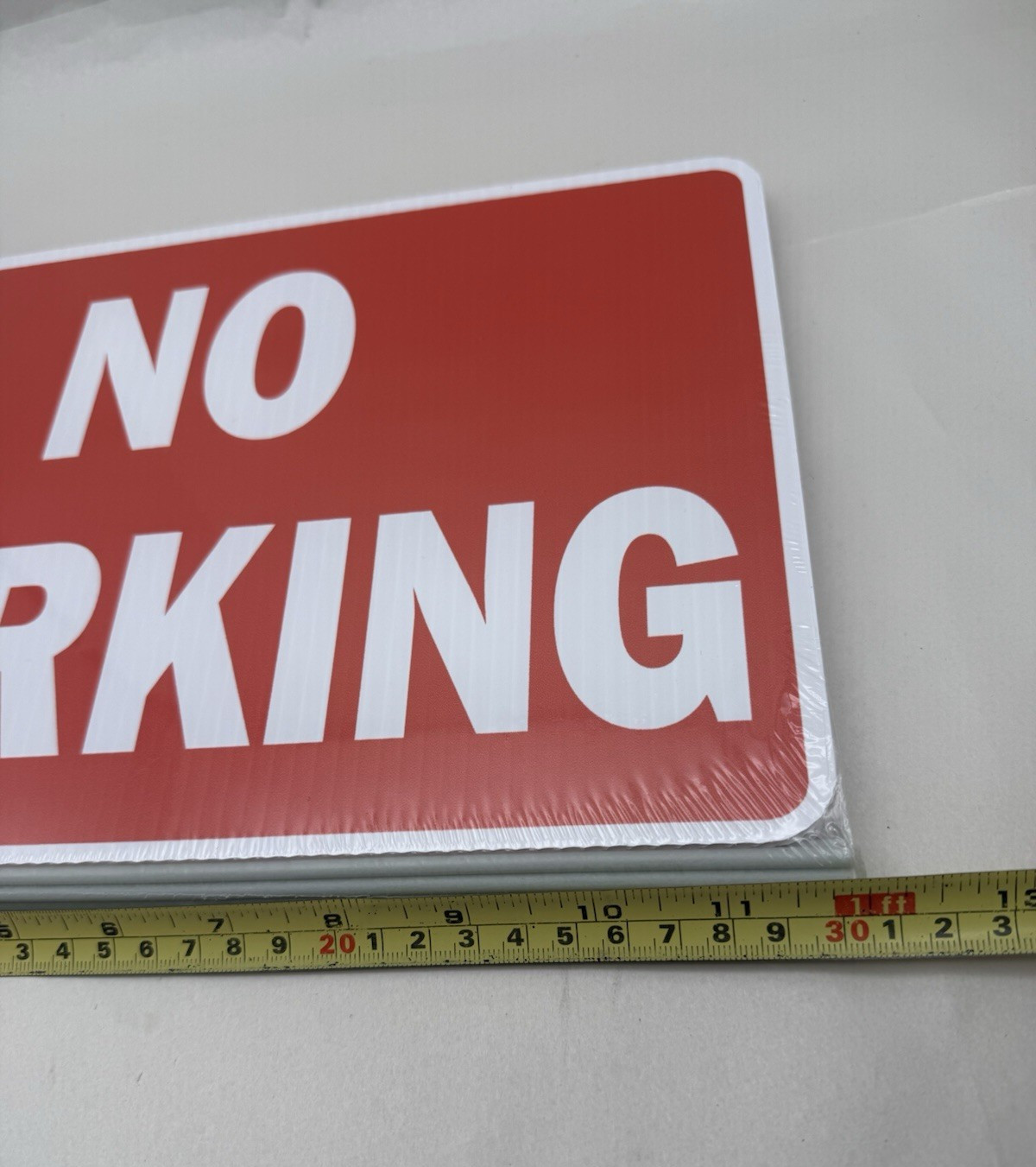 12&Prime;x8&Prime; No Parking Yard Sign with Stake *Lightweight Weather Resistant 4pcs *READ