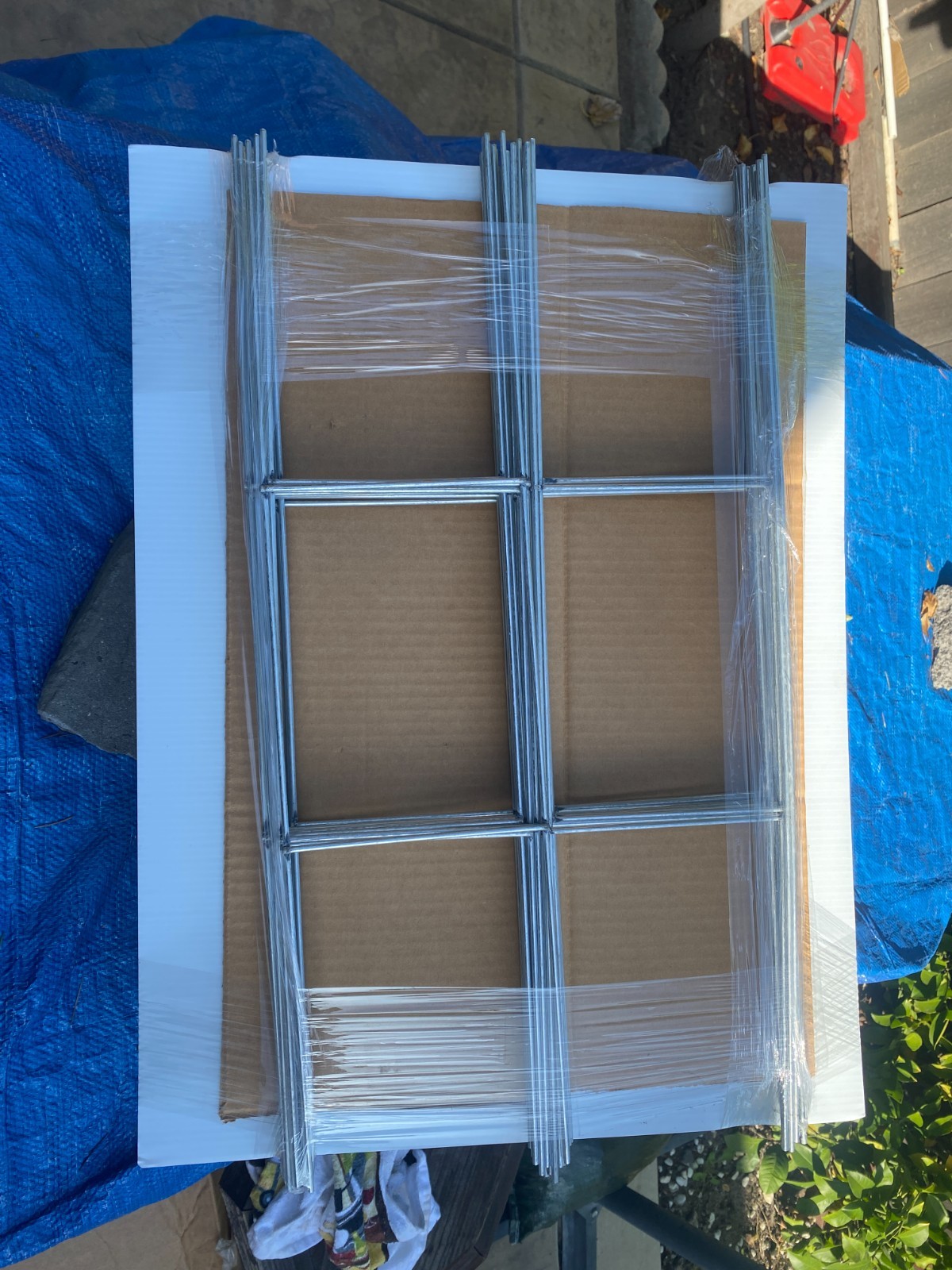 25 Heavy Duty 24&Prime;x18&Prime; Blank Corrugated Plastic Yard Signs White with 25 poles