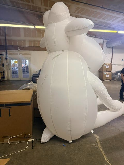 Serta Sheep – inflatable promotional display