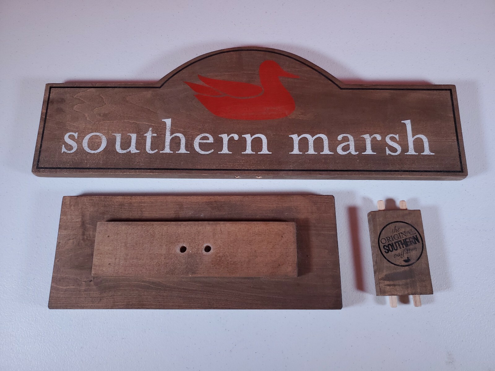 SOUTHERN MARSH Wooden Store Display Sign Red Duck, Clothing Used Fixture [CB22]