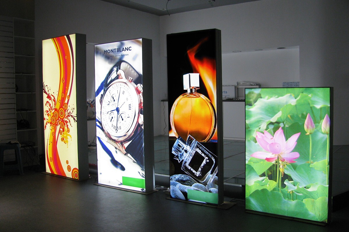 3&prime; x 6&prime; Customizable LED Frameless Fabric Light Box Banner Stand For Trade Show