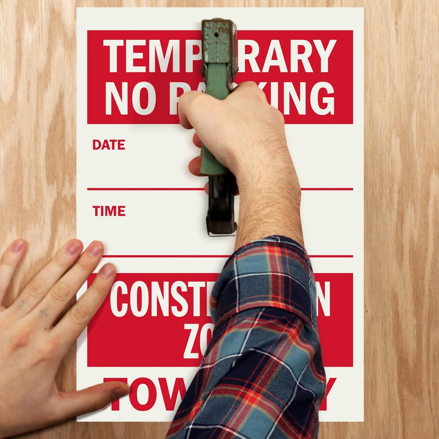 Convenient 14×10 Plastic No Parking Sign Book | 20 Sheets