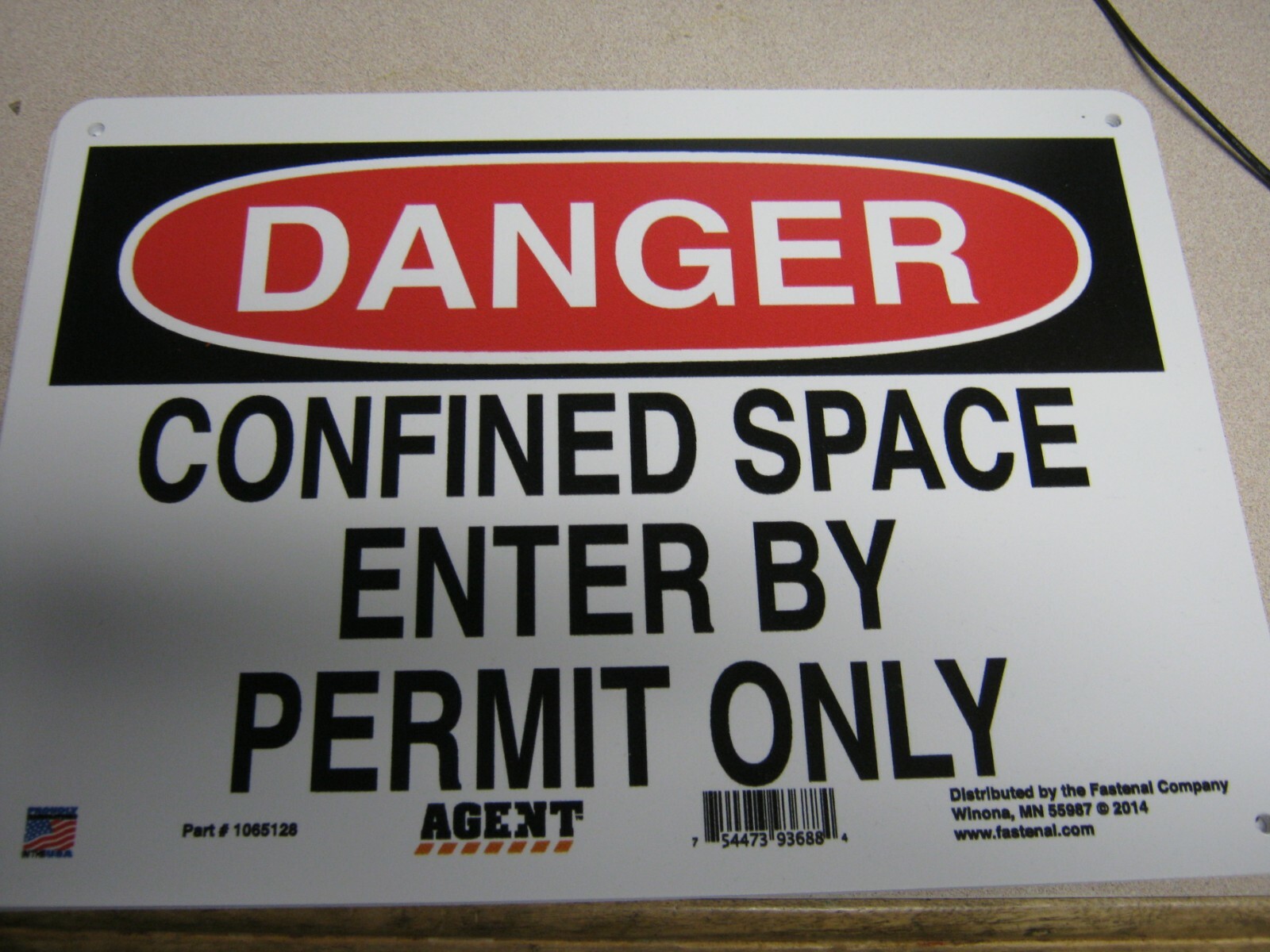10&Prime;x14&Prime; Black/Red on White Plastic DANGER Confined Space Enter By Permit Only Ag