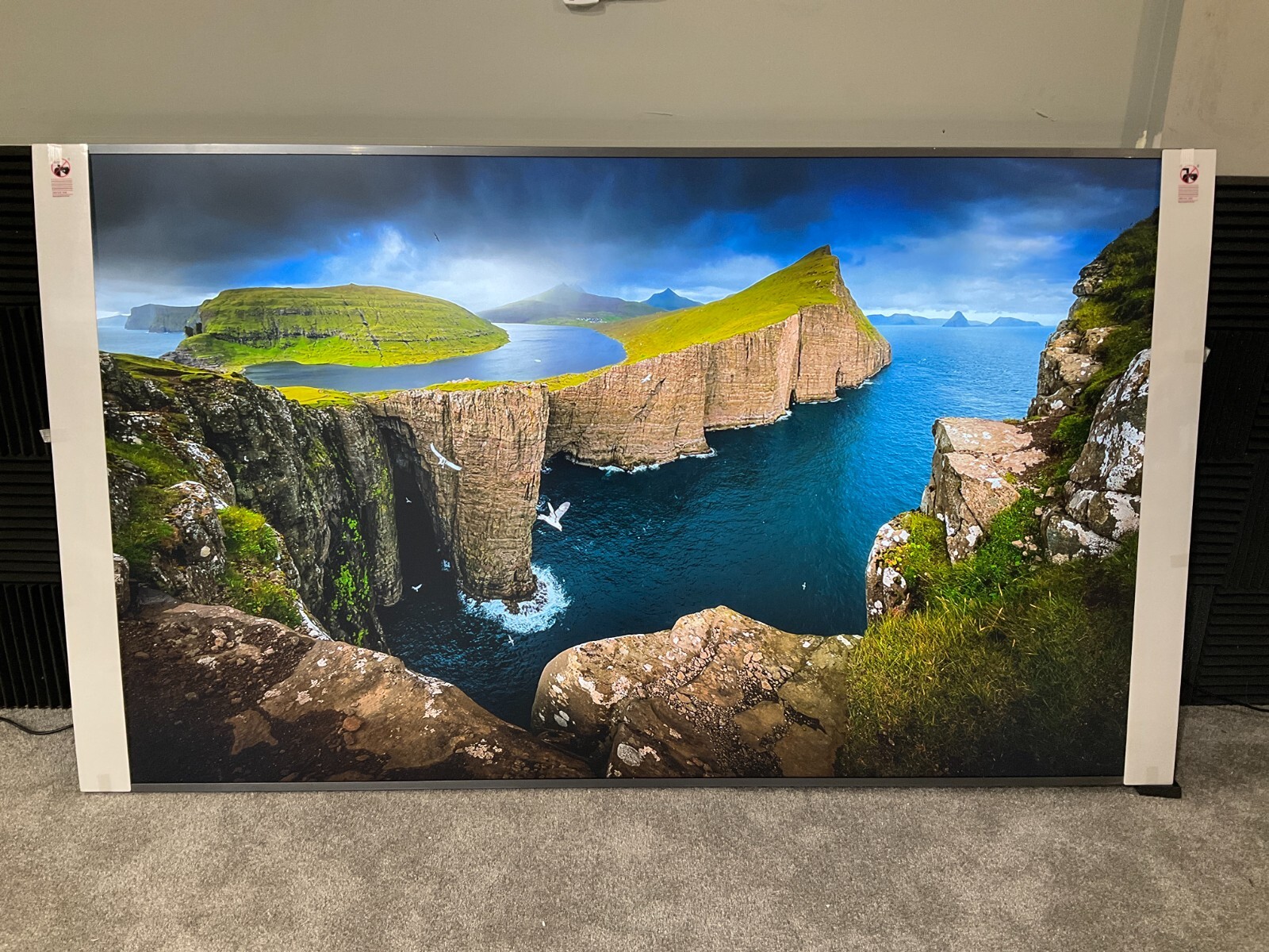 Samsung 98&Prime; Commercial LED LCD Signage Display 4K QB98T-B 🇺🇸✨🇺🇸✨ NEW!
