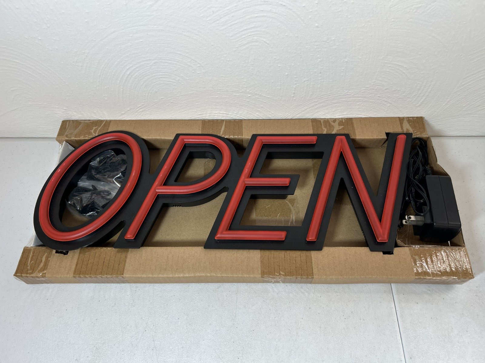 Optiva OPEN Sign 19.5&Prime; Ultra Bright LED Hanging Business Sign S-SGN-06003-00