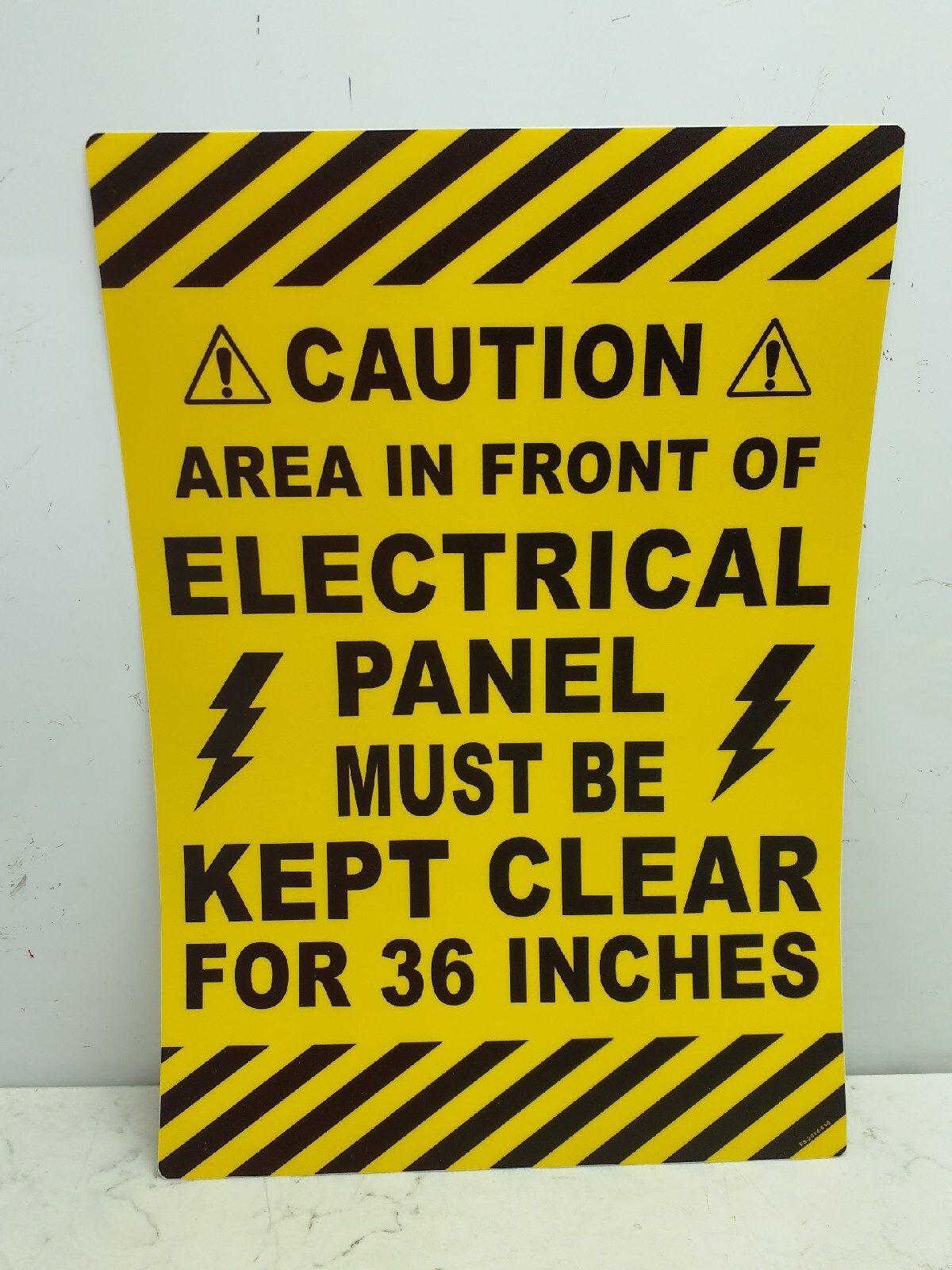Stranco FS-2014-610 Anti-Slip Floor Sign 20&Prime; x 14&Prime; Vinyl Adhesive Sign Mounting