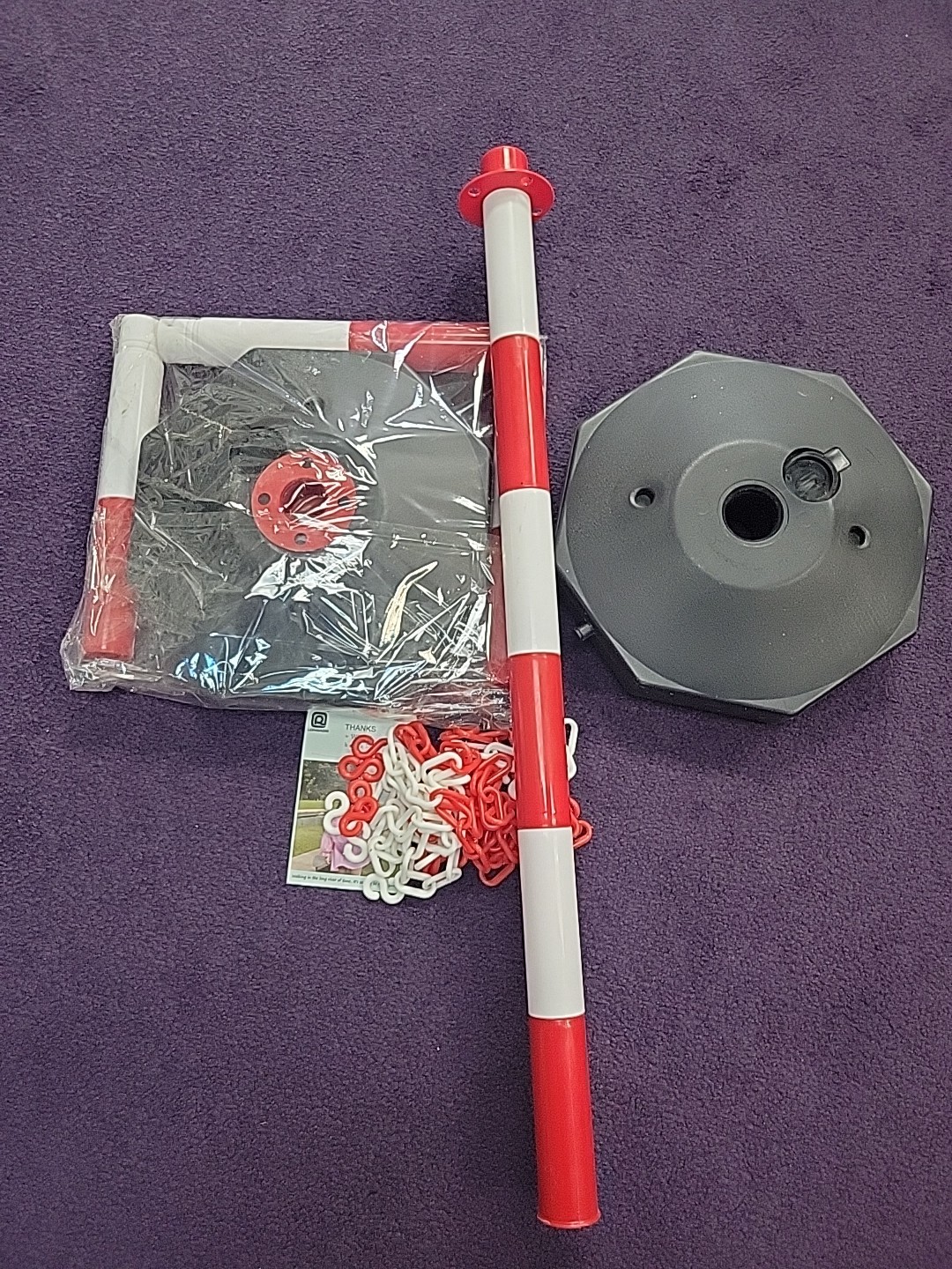 1550. NNEVL Chain Post Set Of 2 Posts with 10 m Plastic Chain