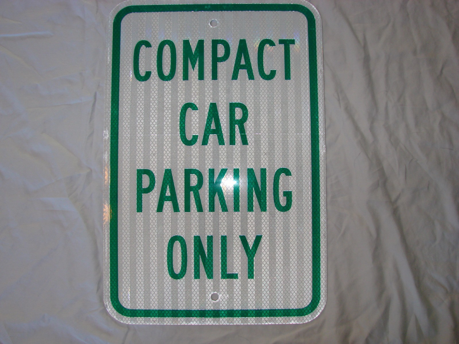 Lot of 4 « Compact Car Parking Only » Signs 12&Prime; x 18&Prime; Heavy Gauge Aluminum