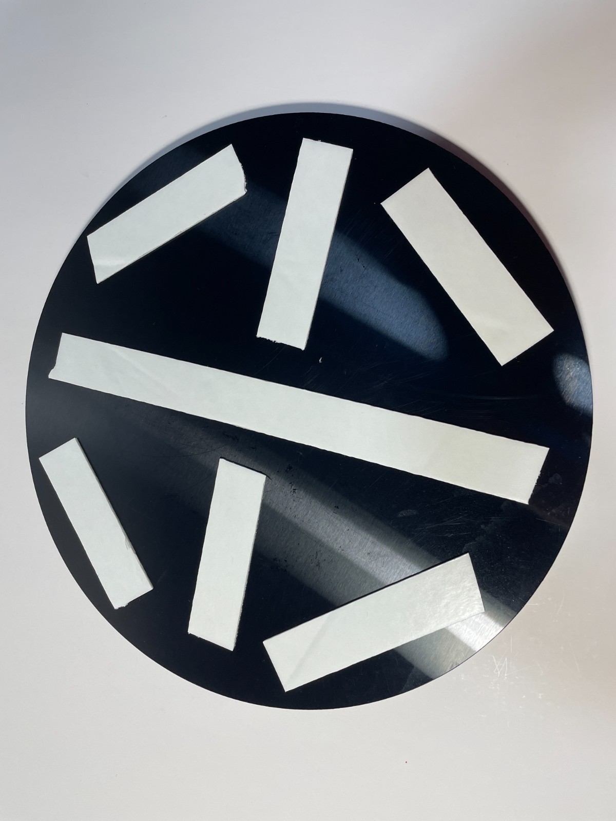 NEW ADHESIVE UNISEX HANDICAP RESTROOM SIGN ROUND 12&Prime; DIAMETER WEIGHS 1.5-2 LBS