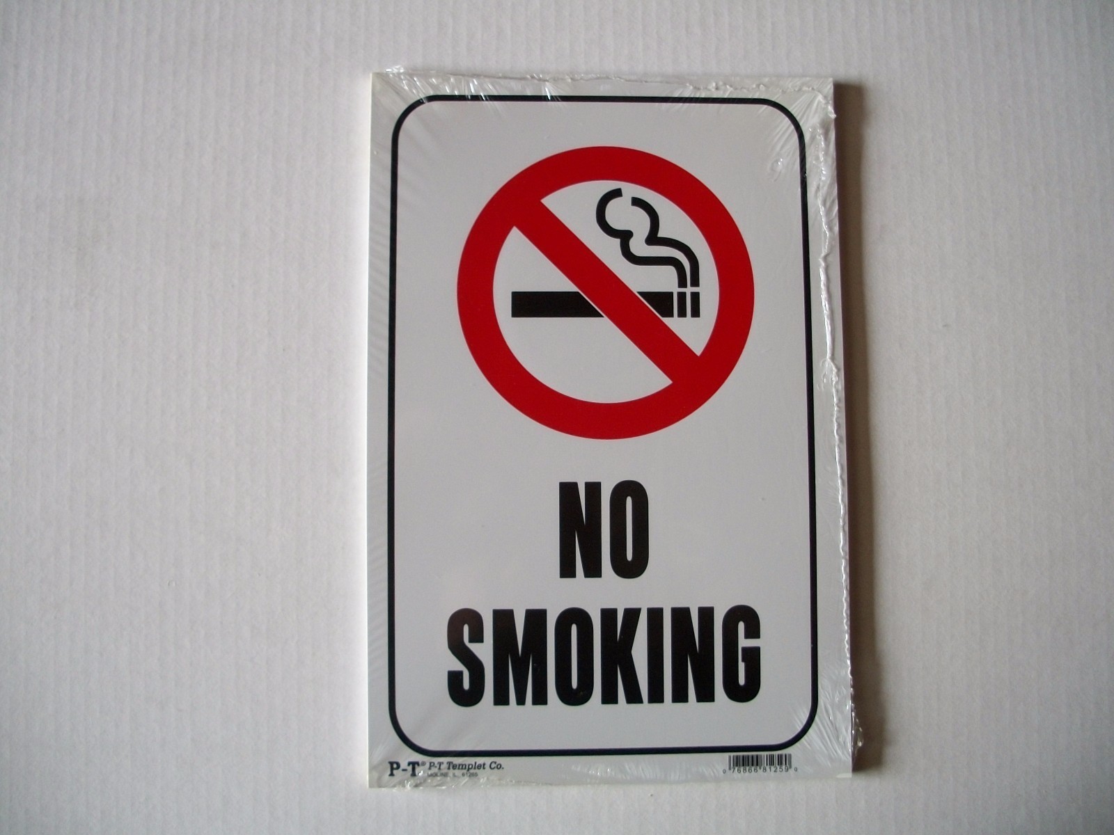 12 Pack Red & White 8×12 Inch Flexible Plastic « NO SMOKING » Sign&rsquo;s