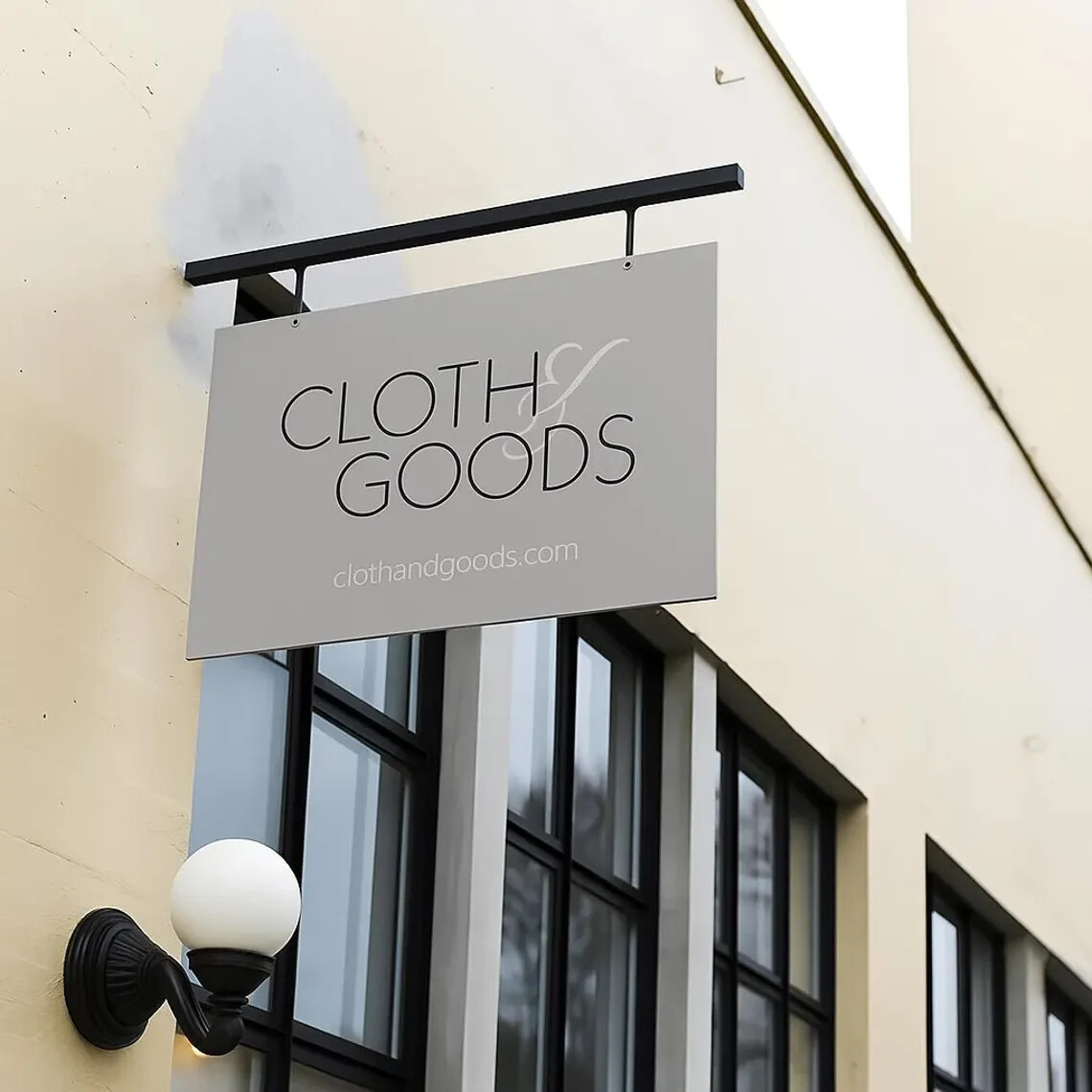 Custom Round Storefront Blade Sign | Double-Sided Business Logo | Outdoor Sign