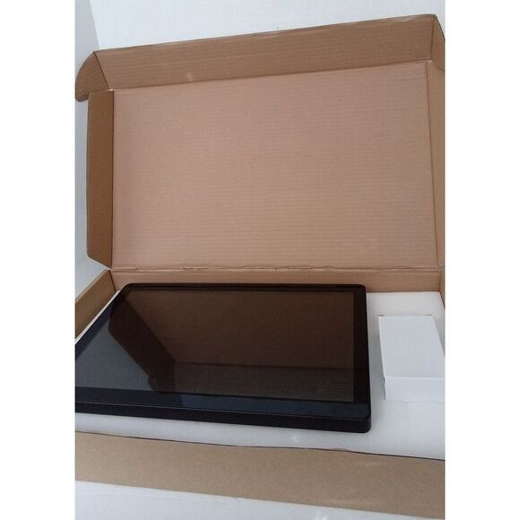 Bluefin BrightSign 15.6 LCD Digital Signage Display BSBI156FH-FN HS124 New