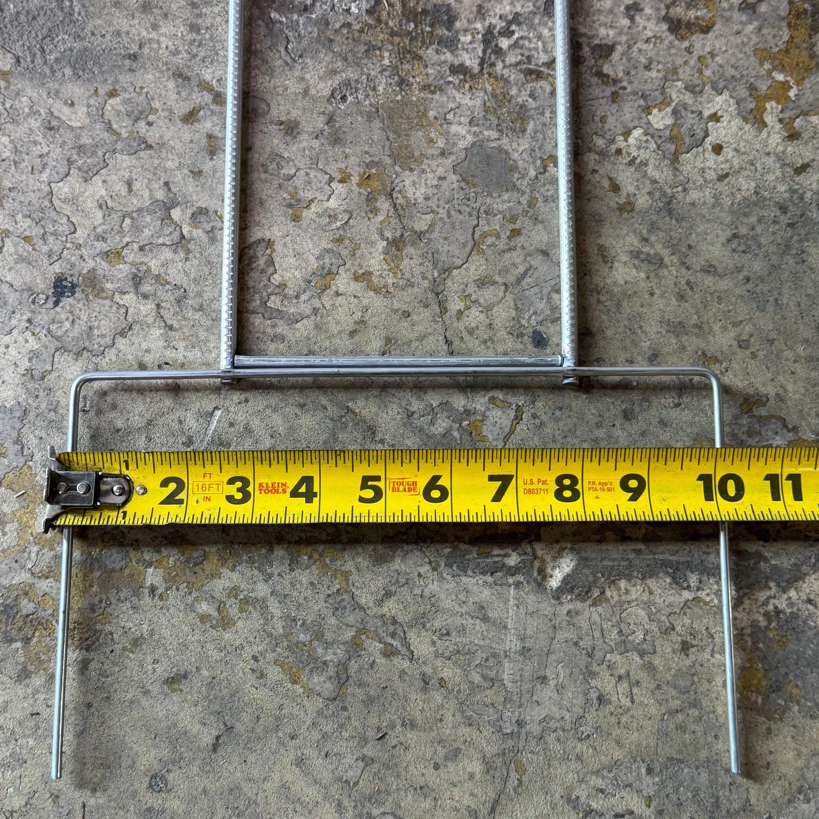 STEP STAKE (25 PACK) U-TOP Yard Sign Step Stake 1/4&Prime; B x 5 1/2&Prime; x 30&Prime; Grey
