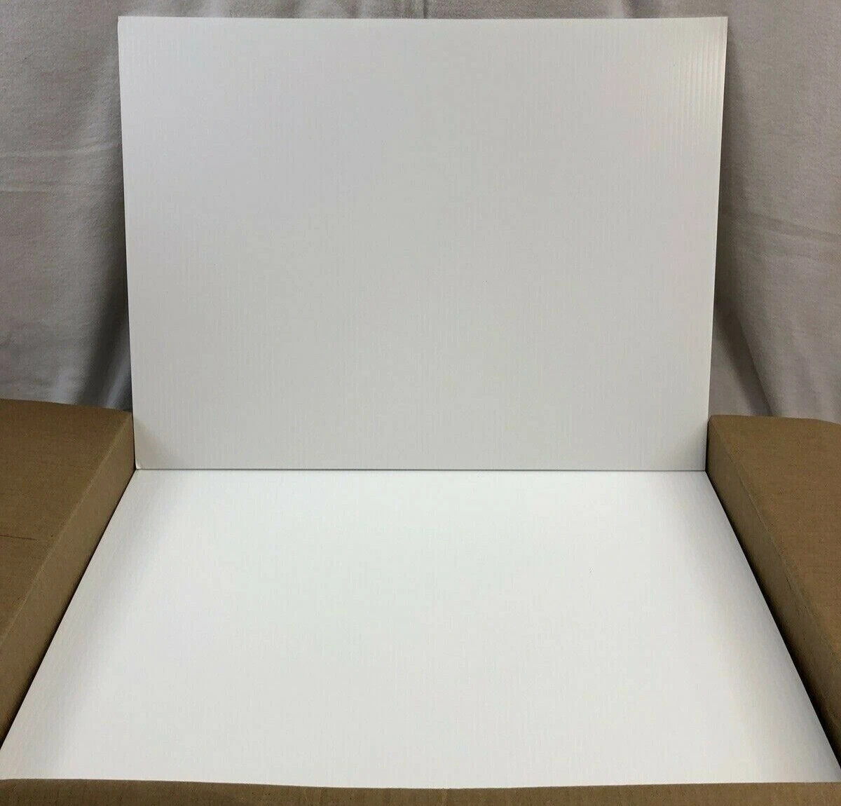 24×18 Blank Yard Signs Professional FREE SHIPPING Corrugated White Qty 1100