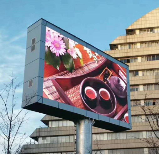 LED Commercial 3×6.3f Programmable P6 Outdoor LED 4680Hz Video Billboard Sign