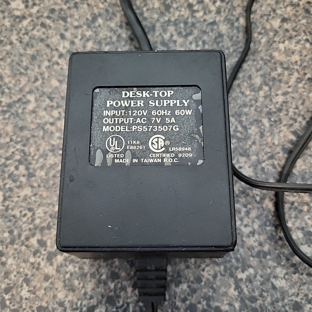 1992 AMS Beta-Brite Programmable Digital Display Sign 1044-4402 No Remote