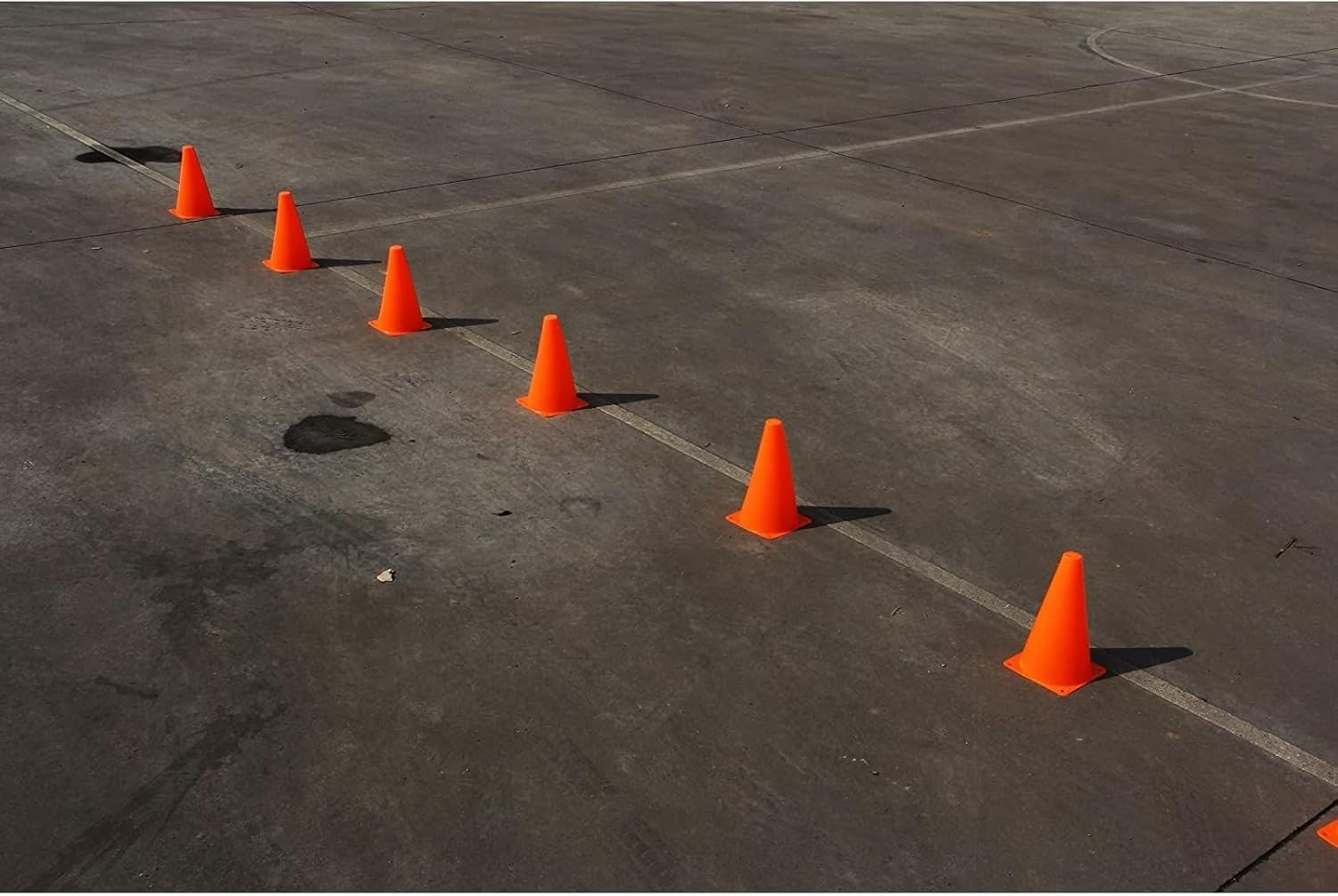 Juvale Motorcycle Practice Cones – 9&Prime; X 5.5&Prime;, Orange, 12-Pack – Cones for Parall